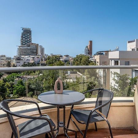 Modern & Sunny 1 Bdr W Balcony And Parking Apartment Тел Авив Екстериор снимка
