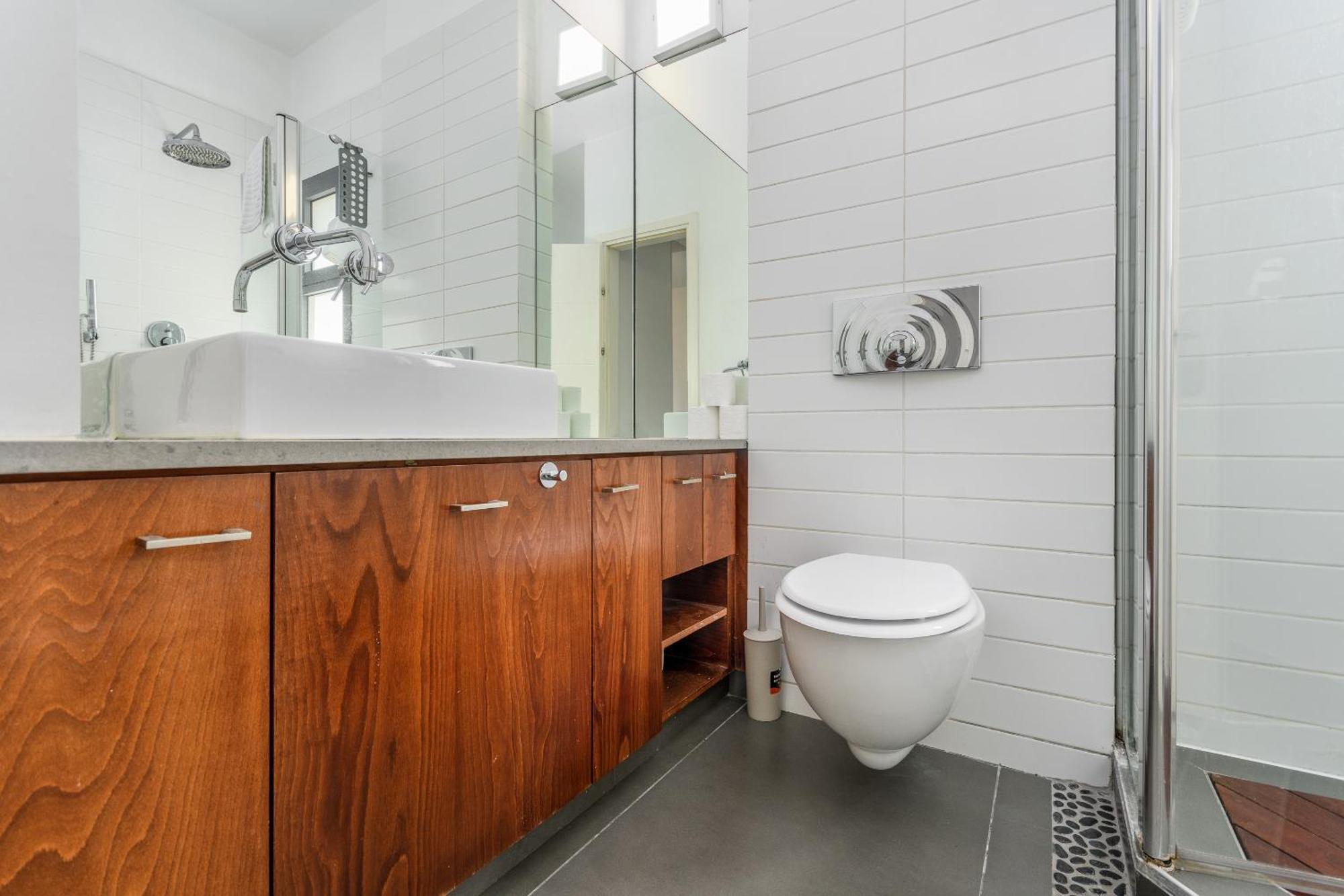 Modern & Sunny 1 Bdr W Balcony And Parking Apartment Тел Авив Екстериор снимка
